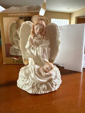VINTAGE Dillards Trimmings 7" Glazed Porcelain Angel & Baby Musical NIB